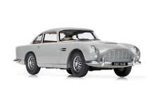 Load image into Gallery viewer, Airfix Starter Set 1/43 Aston Martin DB5 AA55011 COMING SOON!