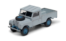 Load image into Gallery viewer, Airfix Starter Set 1/43 Land Rover Series 1 Pick-Up A55012