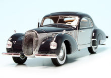 Load image into Gallery viewer, AutoCult 1/43 Masterpiece Aero 30 Coupe Sadomka 1936 ATC90382