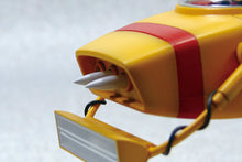 Load image into Gallery viewer, Aoshima Thunderbirds 1/48 Thunderbird 4 06242