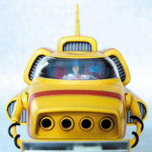 Load image into Gallery viewer, Aoshima Thunderbirds 1/48 Thunderbird 4 06242