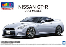 Load image into Gallery viewer, Aoshima 1/24 Nissan Skyline GT-R R35 2014 Pre-Painted Ultimate Metal Silver 06243