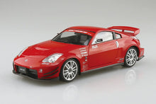 Load image into Gallery viewer, Aoshima 1/24 Nissan MCR Z33 Fairlady Z 2005 06910