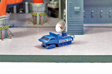 Load image into Gallery viewer, Aoshima Thunderbirds 1/350 Thunderbird 3 and Launch Bay 06386'