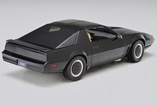 Load image into Gallery viewer, Aoshima 1/24 K.I.T.T Knight Rider Season One w/ Voice Unit 06560