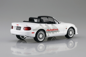 Aoshima 1/24 Mazda Roadster Auto Exe NB8C 1999 06828 – Burbank's