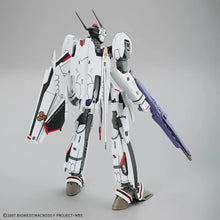 Load image into Gallery viewer, Bandai 1/100 HG Macross VF-25F Deluxe Set Messiah Valkyrie Alto Custom 5072047'