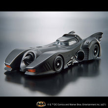 Load image into Gallery viewer, Bandai 1/35 Batman 1989 Batmobile 5062185