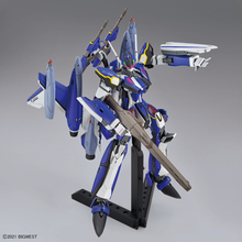 Load image into Gallery viewer, Bandai 1/100 Macross YF-29 Durandal Valkyrie (Maximilian Genus Custom) 5065691