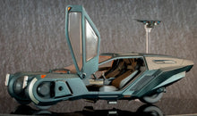 Load image into Gallery viewer, Bellfine 1/32 Blade Runner 2049 K's Spinner 24031