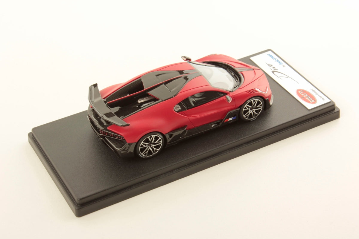 LOOKSMART LOOLS497G Bugatti Divo Noir Carbonne 1/43