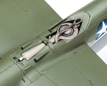 Load image into Gallery viewer, Tamiya 1/48 US P-38F/G Lightning 61120