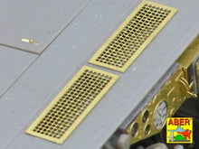 Load image into Gallery viewer, Aber 1/35 German Grills Sd.Kfz. 250 “Alte” &amp; “Nue” Halftracks G37'