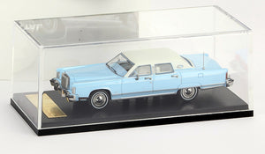 Sun Star 1/64 1979 Lincoln Continental Town Car Blue / White SS