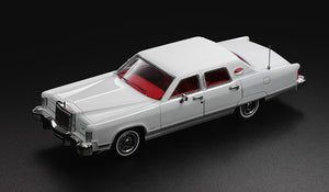Sun Star 1/64 1979 Lincoln Continental Town Car White SS-60005