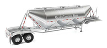 Load image into Gallery viewer, Walthers Scenemaster 1/87 HO Dry Bulk Semi Trailer Glacier Industrial Sands 949-2626