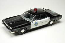 Load image into Gallery viewer, Goldvarg 1/43 GC-089 1970 Ford Custom Police Car "SFPD"