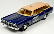 Load image into Gallery viewer, Goldvarg 1/43 GC-094 1970 Ford Station Wagon Police "Nassau County"