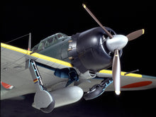 Load image into Gallery viewer, Tamiya 1/32 Japanese Mitsubishi A6M5 Zero Fighter Model 52 (Zeke) 60318
