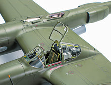 Load image into Gallery viewer, Tamiya 1/48 US P-38F/G Lightning 61120