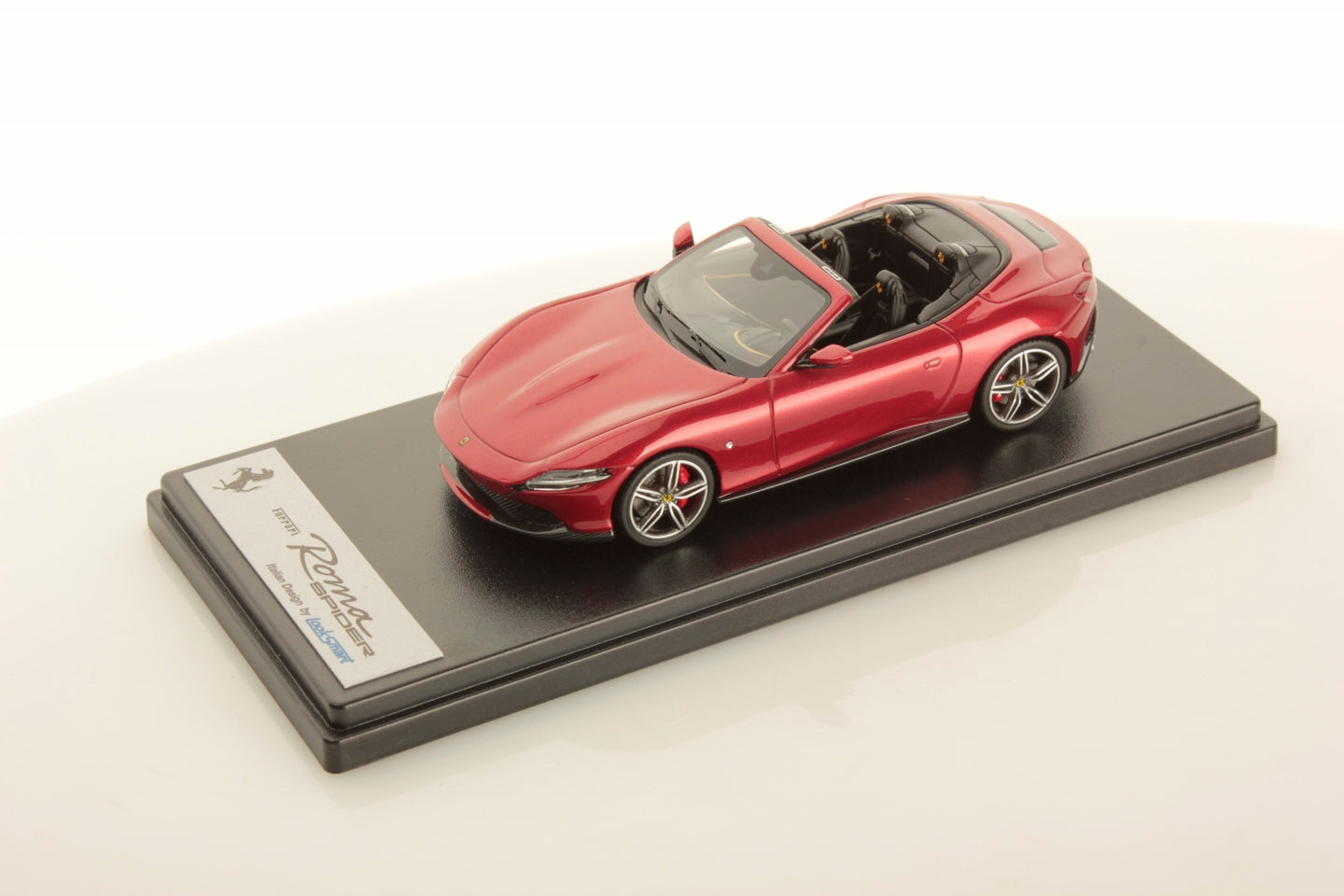 Ferrari Roma 1/43 非売品　ケース付 LookSmart 1/43 Ferrari Roma Spider Rosso Imola LS549G – Burbank's