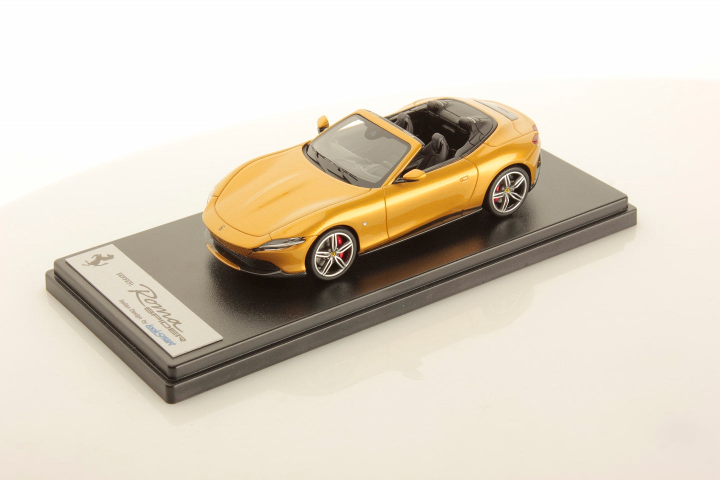 LookSmart 1/43 Ferrari Roma Spider Giallo Montecarlo LS549E