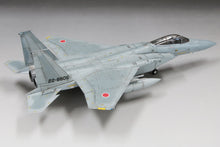 Load image into Gallery viewer, FineMolds 1/72 Japnaese JASDF F-15J Fighter Hot Scramble 1984 Initial Spec FP50