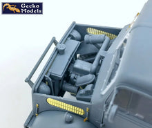 Load image into Gallery viewer, Gecko Models 1/35 British Bedford OYD Truck 3t 4x2 GS (Wooden Cargo Body) 35GM0153'
