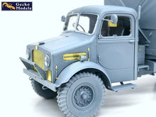 Load image into Gallery viewer, Gecko Models 1/35 British Bedford OYD Truck 3t 4x2 GS (Wooden Cargo Body) 35GM0153'