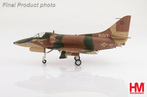 HobbyMaster 1/72 US A-4E Skyhawk Agressor 151095 US Navy 1985/86 HA1441