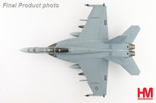 Load image into Gallery viewer, HobbyMaster 1/72 US F/A-18F Super Hornet AG203/166613, VFA-103 &quot;Jolly Rogers&quot; HA5139