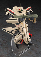 Load image into Gallery viewer, Hasegawa 1/72 Macross Plus YF-19 Battroid 65733 SALE!