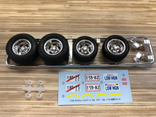 Load image into Gallery viewer, Aoshima 1/24 Rim &amp; Tire Set (107) American SS 15" Chrome Plated 06624