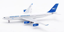 Load image into Gallery viewer, Inflight 1/200 Aerolineas Argentinas Airbus A340-211 LV-ZRA w/ Stand IF342LV0224