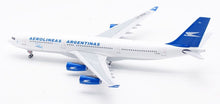 Load image into Gallery viewer, Inflight 1/200 Aerolineas Argentinas Airbus A340-211 LV-ZRA w/ Stand IF342LV0224