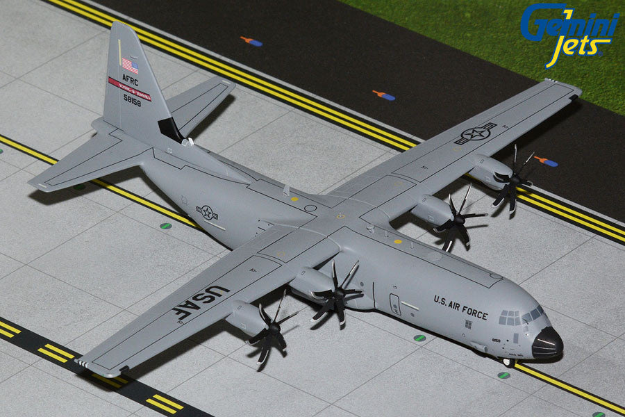Gemini 1/200 USAF C-130J Hercules Flying Jennie /Keesler AFB 05