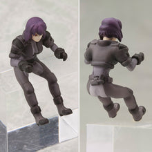 Load image into Gallery viewer, Kotobukiya 1/35 Ghost in the Shell Tachikoma w/ Kusanagi Motoko &amp; Batou KP294X