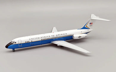 Inflight 1/200 US Air Force C-9A Nightingale (DC-9-32CF) 71-0876 IFC9A0876