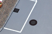 Load image into Gallery viewer, Walthers SceneMaster 1/87 Manhole Covers/Grates 949-4123