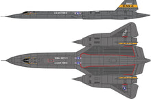 Load image into Gallery viewer, Platz NuNu 1/144 US SR-71A Blackbird NASA AE-144-8