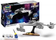 Load image into Gallery viewer, Revell Gift Set 1/600 Star Trek TOS Klingon Battle Cruiser D7 13601
