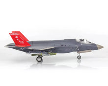 Load image into Gallery viewer, Revell  1/72 US Lockheed Martin F-35A Lightning II "Red Tails" 15874
