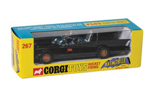 Load image into Gallery viewer, Corgi 1/46 #267 - 1966 Batmobile With Batman &amp; Robin (Reissue) RT26701