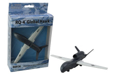 Load image into Gallery viewer, Daron USAF RQ-4 Global Hawk Pullback Military Drone RT9809