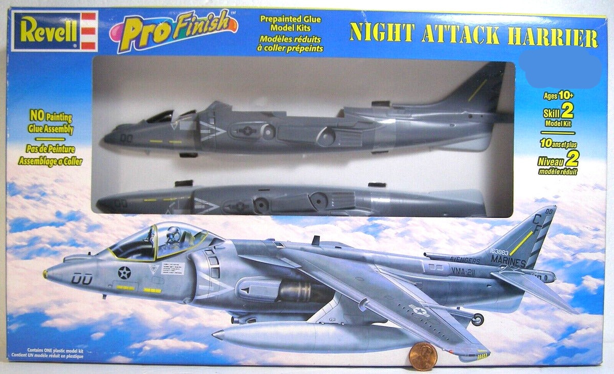 Revell 1/48 US AV-8 Night Attack Harrier Pro Finish Pre Painted Kit 85-1660C OPEN BOX