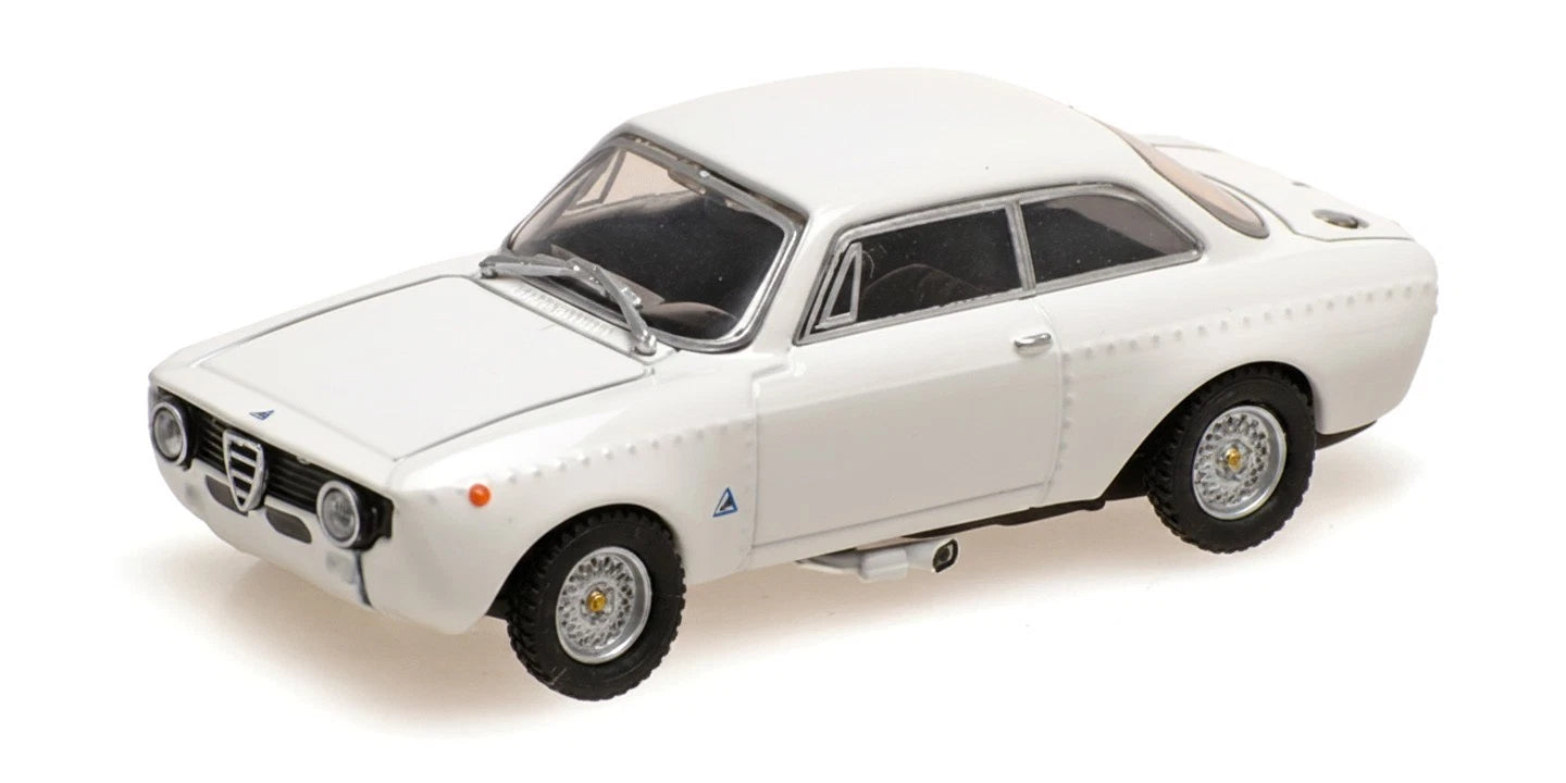 Minichamps 1/87 HO Alfa Romeo GTA 1300 Junior 16972 White