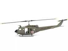 Load image into Gallery viewer, Bless Wing 1/72 Bell UH-1H Iroquois "Huey" Helicopter Us Army Bw-Zj06-02