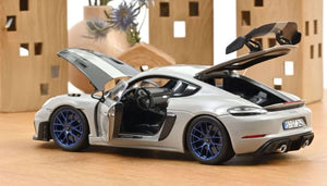 Norev 1/18 Porsche Cayman GT4 RS W/Weissach Package 2023 Chalk