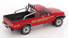 Load image into Gallery viewer, KK Scale 1/18 Toyota Truck Xtra Cab 4x4 (Hilux) 1985 Red KKDC181562