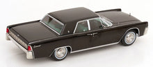 Load image into Gallery viewer, KK Scale 1/18 Lincoln Continental Sedan 1963 Black KKDC181483